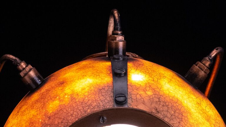 STEAMLAMP részlet